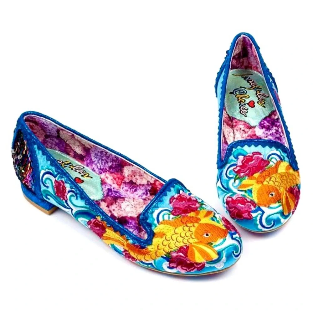 Irregular Choice Womens Pescado Oro NEW Sequin Flats 11 42 Rainbow Pride Fish - Picture 2 of 16